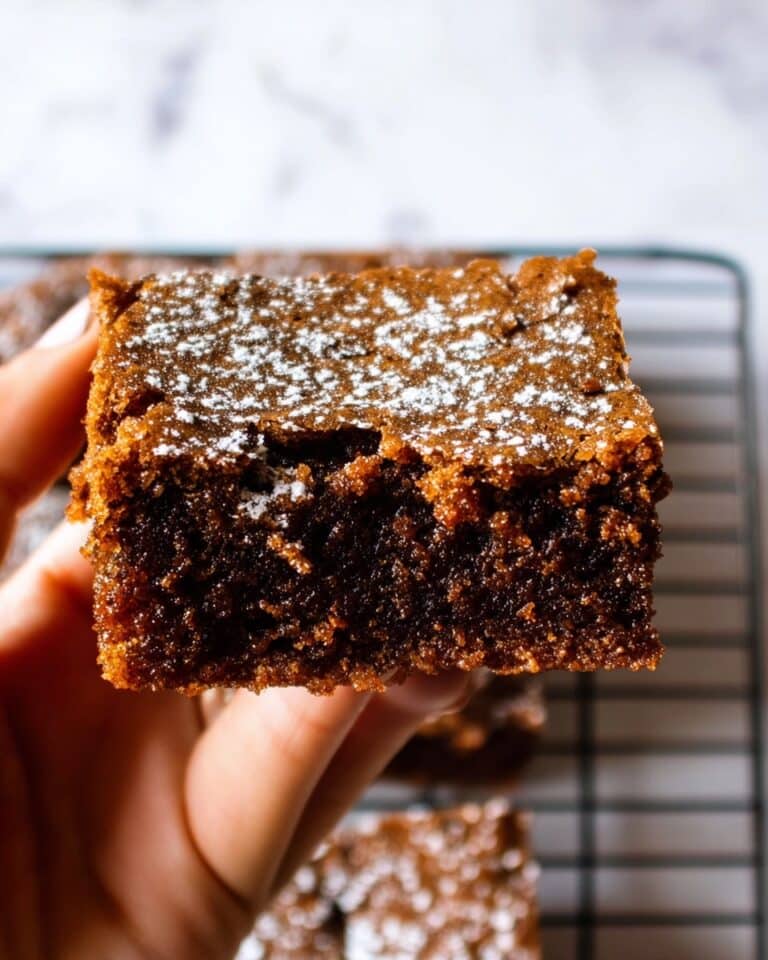 Vegan Gingerbread Cookie Bars Recipe